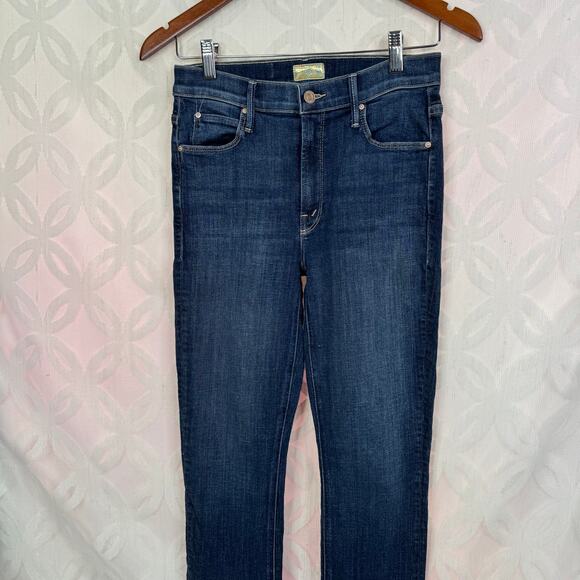 MOTHER The Cha Cha Raw Cut Flared Ankle Jeans Size 26 in Girl Crush - Picture 9 of 14